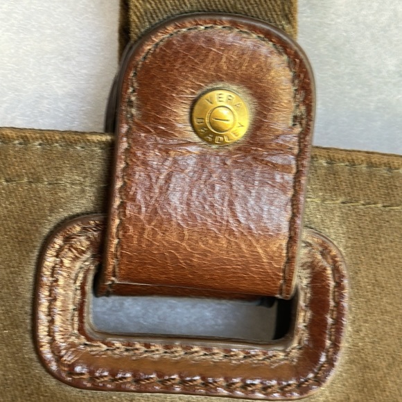 *Vera Bradley Middleton Slim Olive Quilted Canvas/ Leather Tote - Picture 6 of 14